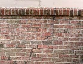 Foundation-Repair-Project-Crack-in-Brick