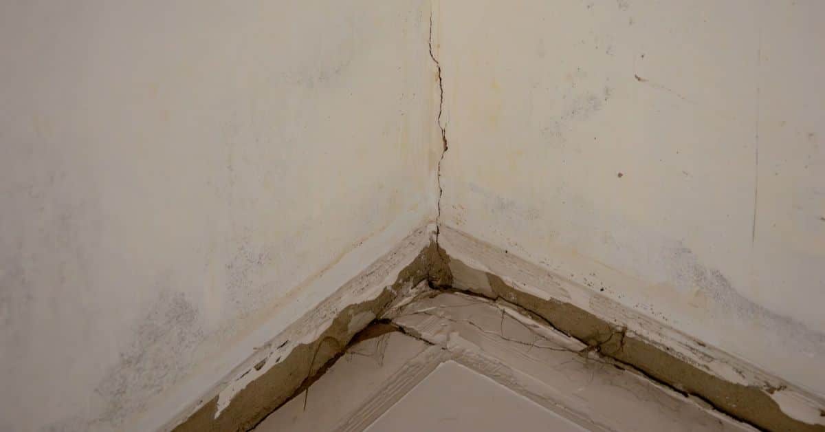 Warning Signs Your Michigan Home Needs Foundation Repair
